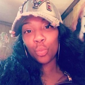 Meet your Posher, Brandi